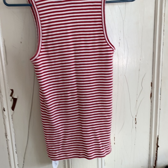 Tory Burch sequined lobster t—shirt. - Picture 3 of 3